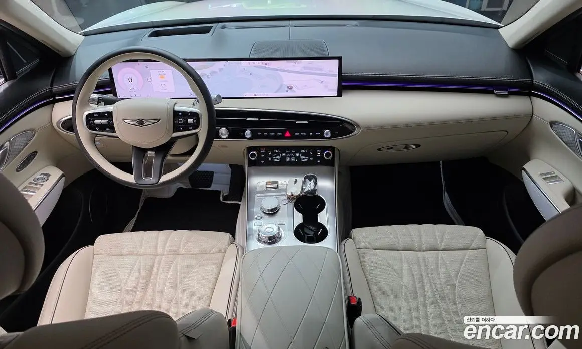 Genesis GV70 2025 2.5 автомат (гидро), фото 10