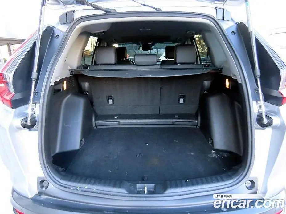 Honda CR-V 2022 1.5 автомат (гидро), фото 11