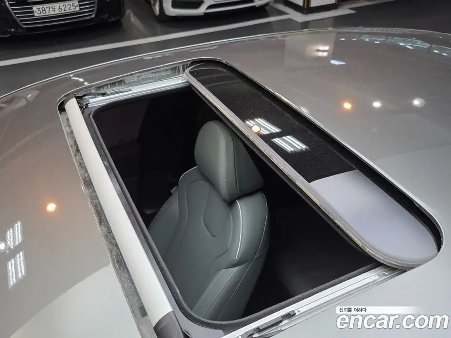 Hyundai Avante 2023 1.6 автомат (гидро), фото 11