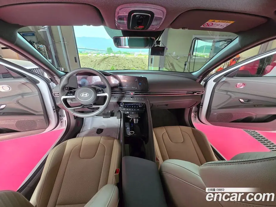 Hyundai Avante 2024 1.6 автомат (гидро), фото 7