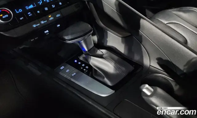 Hyundai Avante 2024 1.6 автомат (гидро), миниатюра 12