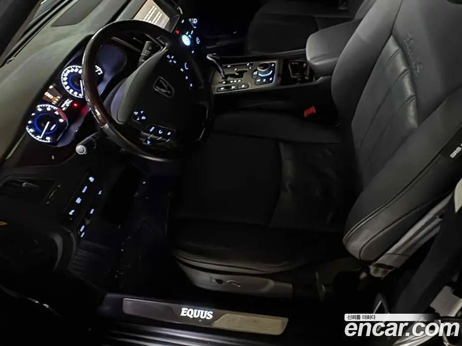 Hyundai Equus 2012 3.8 автомат (гидро), фото 12