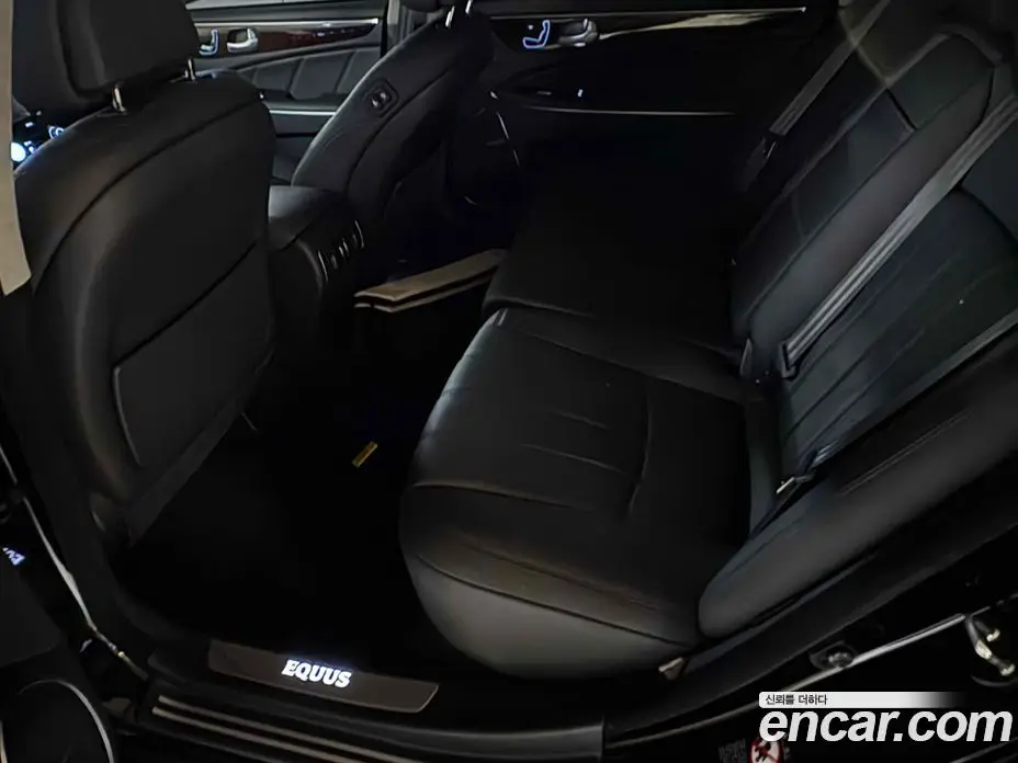 Hyundai Equus 2012 3.8 автомат (гидро), фото 16