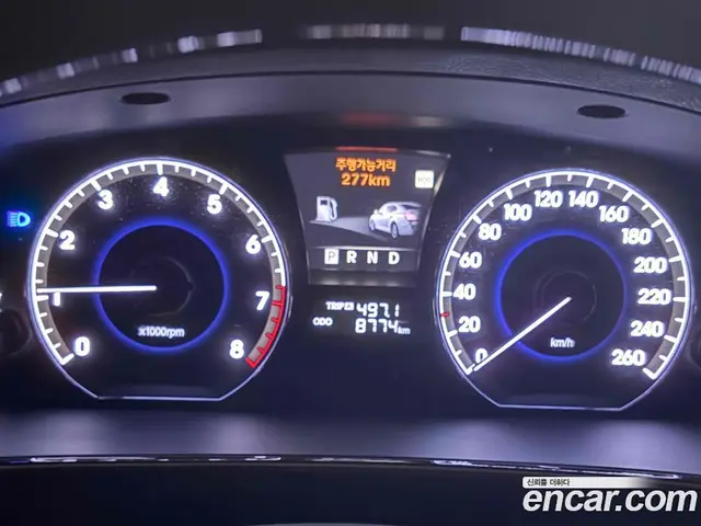 Hyundai Equus 2012 3.8 автомат (гидро), миниатюра 7