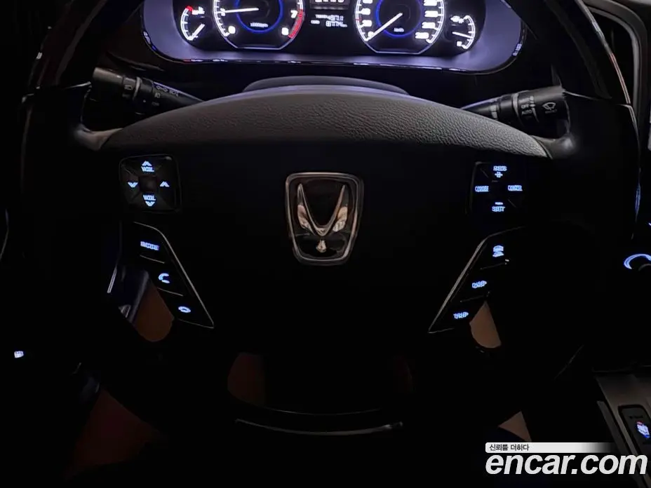 Hyundai Equus 2012 3.8 автомат (гидро), фото 9