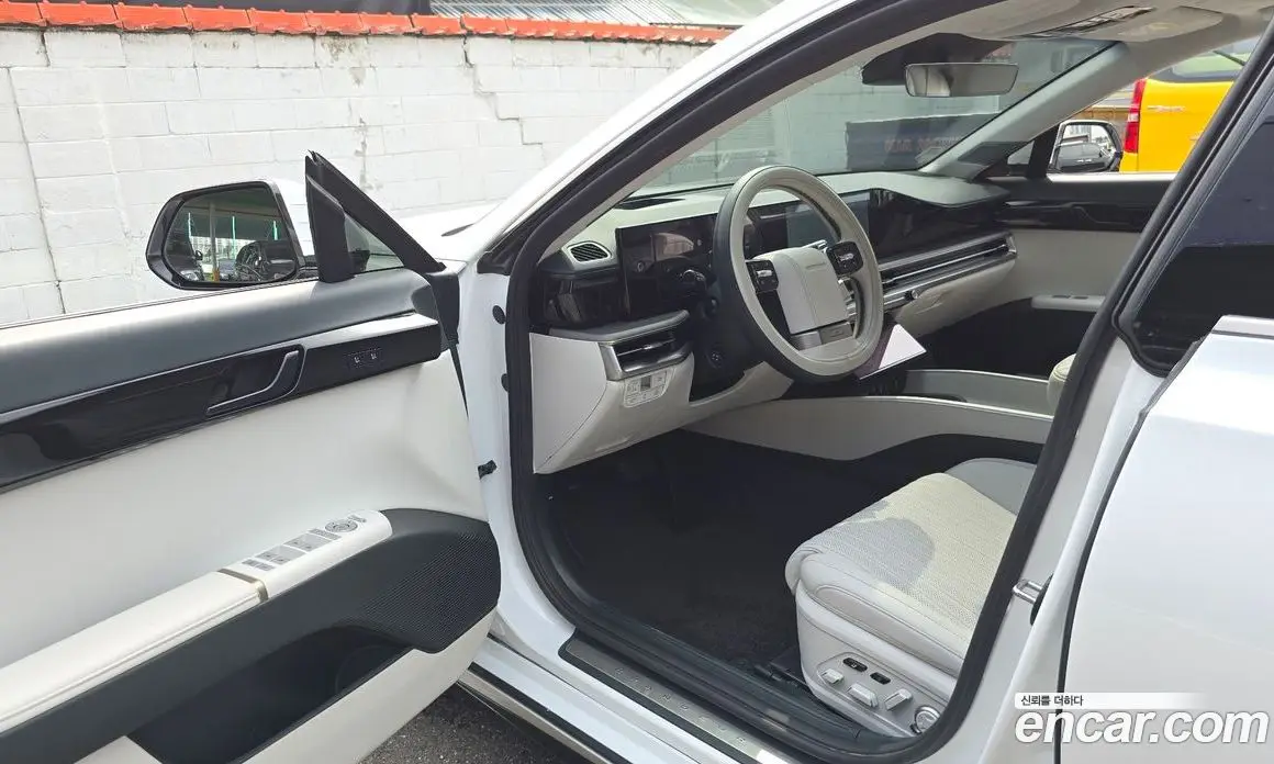 Hyundai Grandeur 2025 1.6 автомат (гидро), фото 13