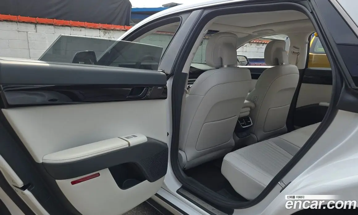 Hyundai Grandeur 2025 1.6 автомат (гидро), фото 16