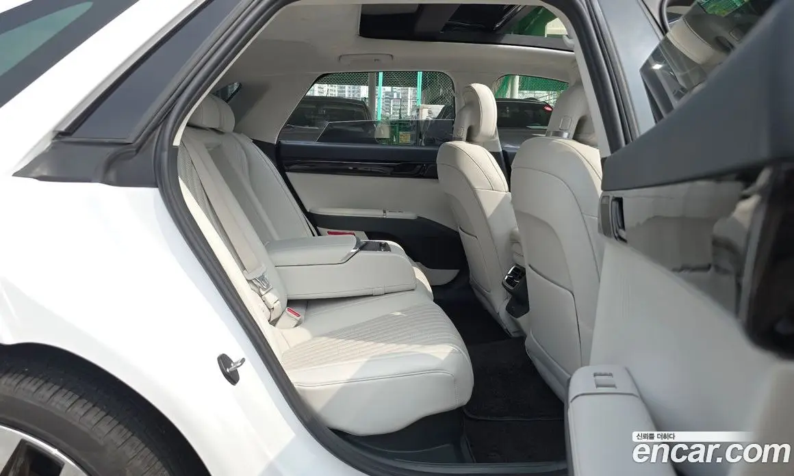 Hyundai Grandeur 2025 1.6 автомат (гидро), фото 18