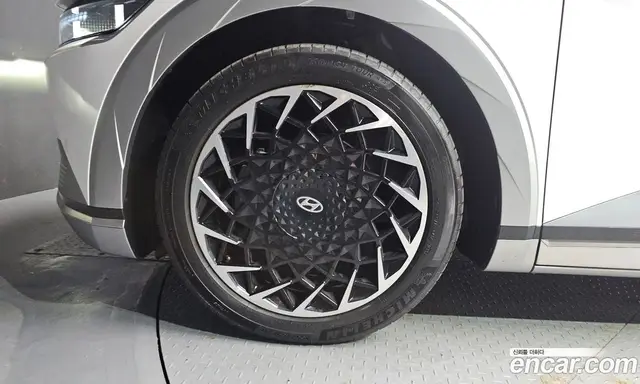 Hyundai Ioniq 5 2021 0.1 автомат (гидро), миниатюра 5