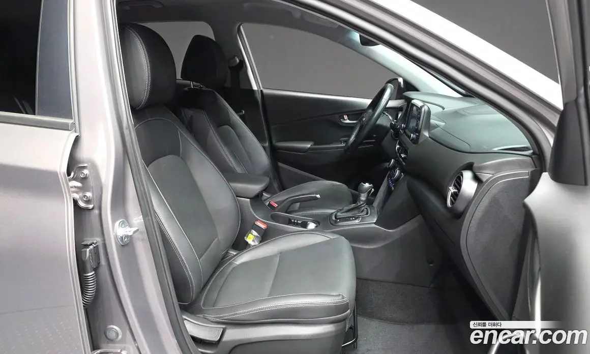 Hyundai Kona 2018 1.6 автомат (гидро), фото 11