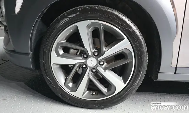 Hyundai Kona 2018 1.6 автомат (гидро), миниатюра 5