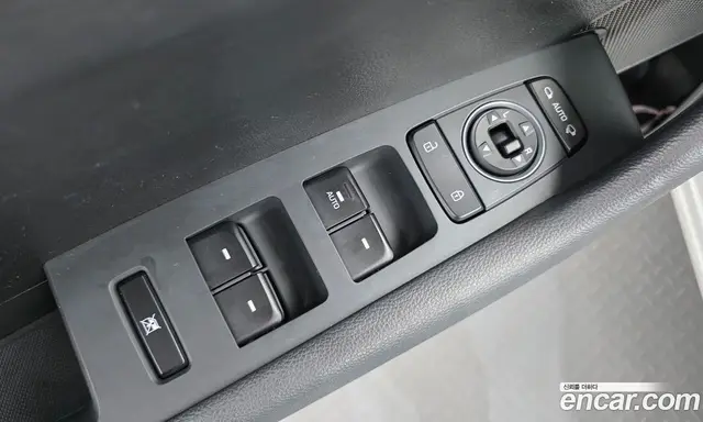 Hyundai Sonata 2016 2.0 автомат (гидро), миниатюра 12