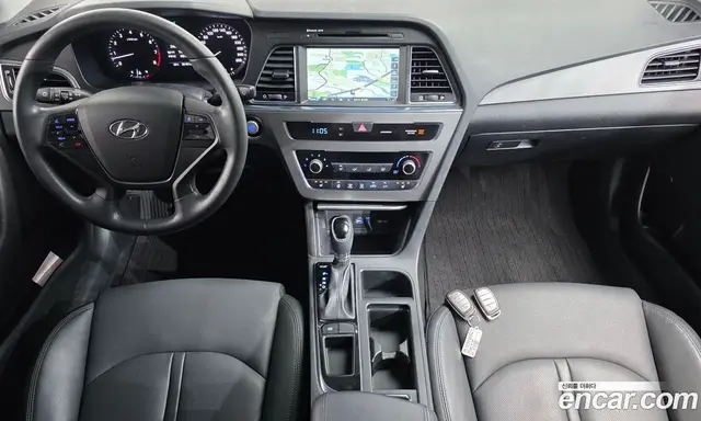 Hyundai Sonata 2016 2.0 автомат (гидро), миниатюра 7