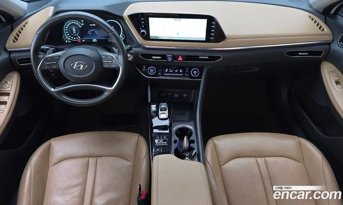 Hyundai Sonata 2019 2.0 автомат (гидро), фото 10