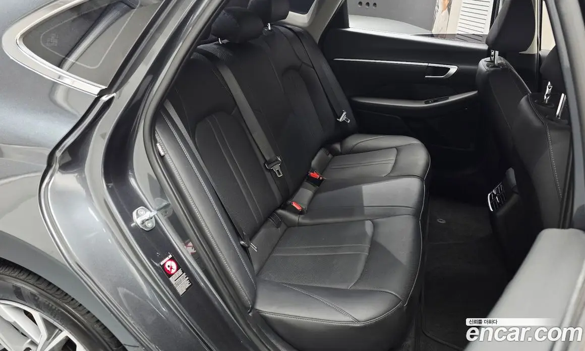 Hyundai Sonata 2022 2.0 автомат (гидро), фото 17