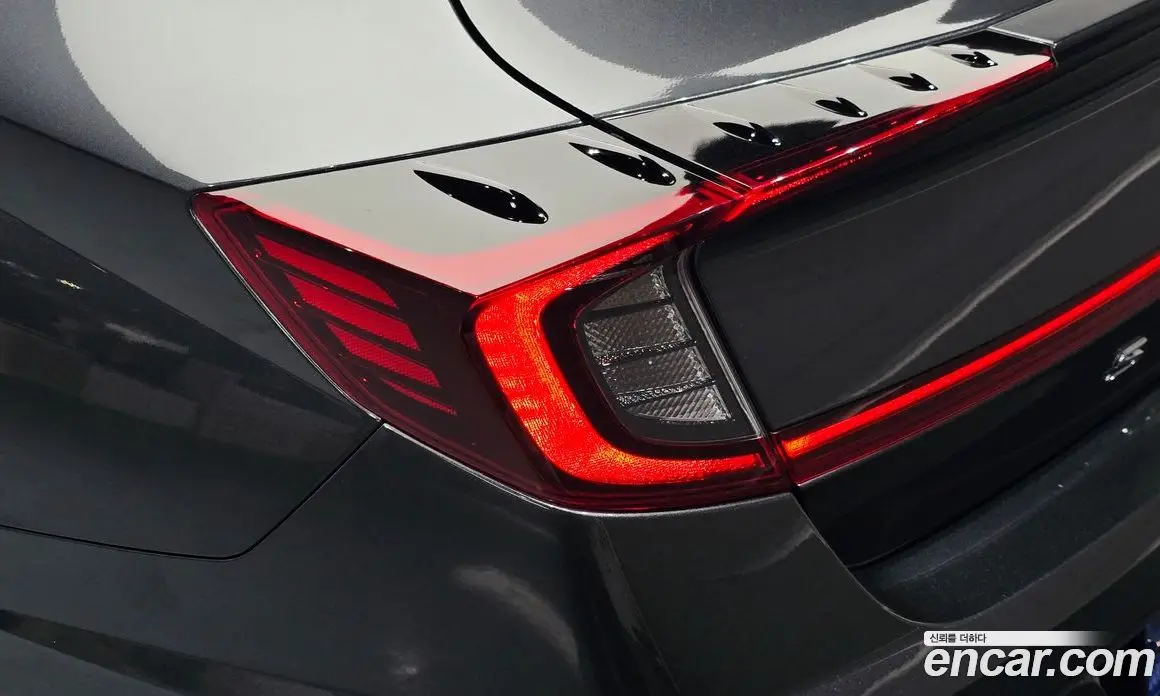 Hyundai Sonata 2022 2.0 автомат (гидро), фото 9