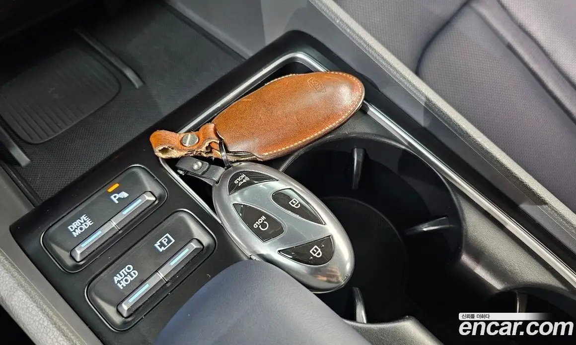 Hyundai Sonata 2023 1.6 автомат (гидро), фото 22