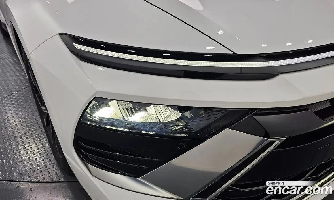 Hyundai Sonata 2023 1.6 автомат (гидро), фото 8