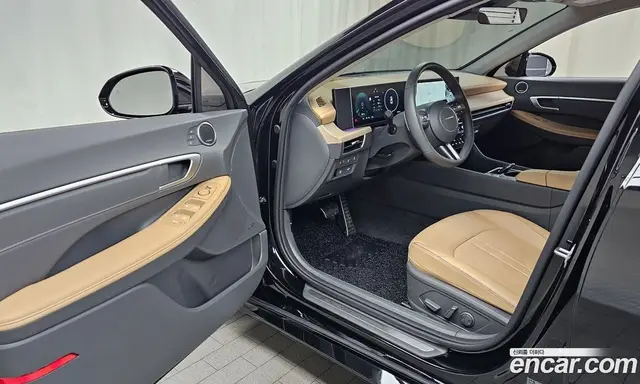 Hyundai Sonata 2025 1.6 автомат (гидро), миниатюра 12