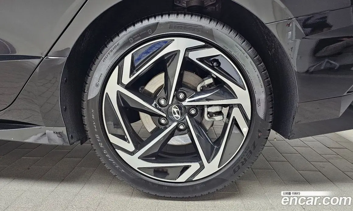 Hyundai Sonata 2025 1.6 автомат (гидро), фото 6