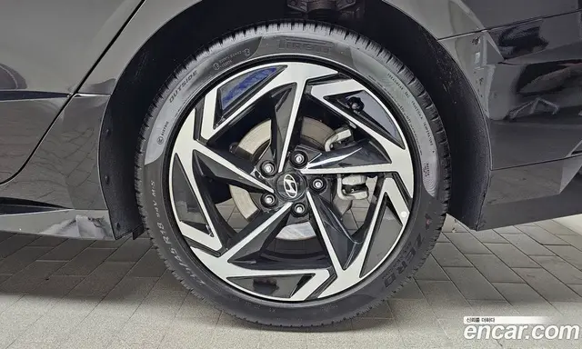 Hyundai Sonata 2025 1.6 автомат (гидро), миниатюра 6