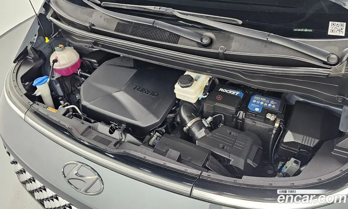Hyundai Staria 2021 2.2 автомат (гидро), фото 6