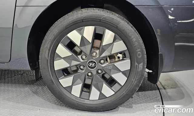 Hyundai Staria 2021 2.2 автомат (гидро), миниатюра 7