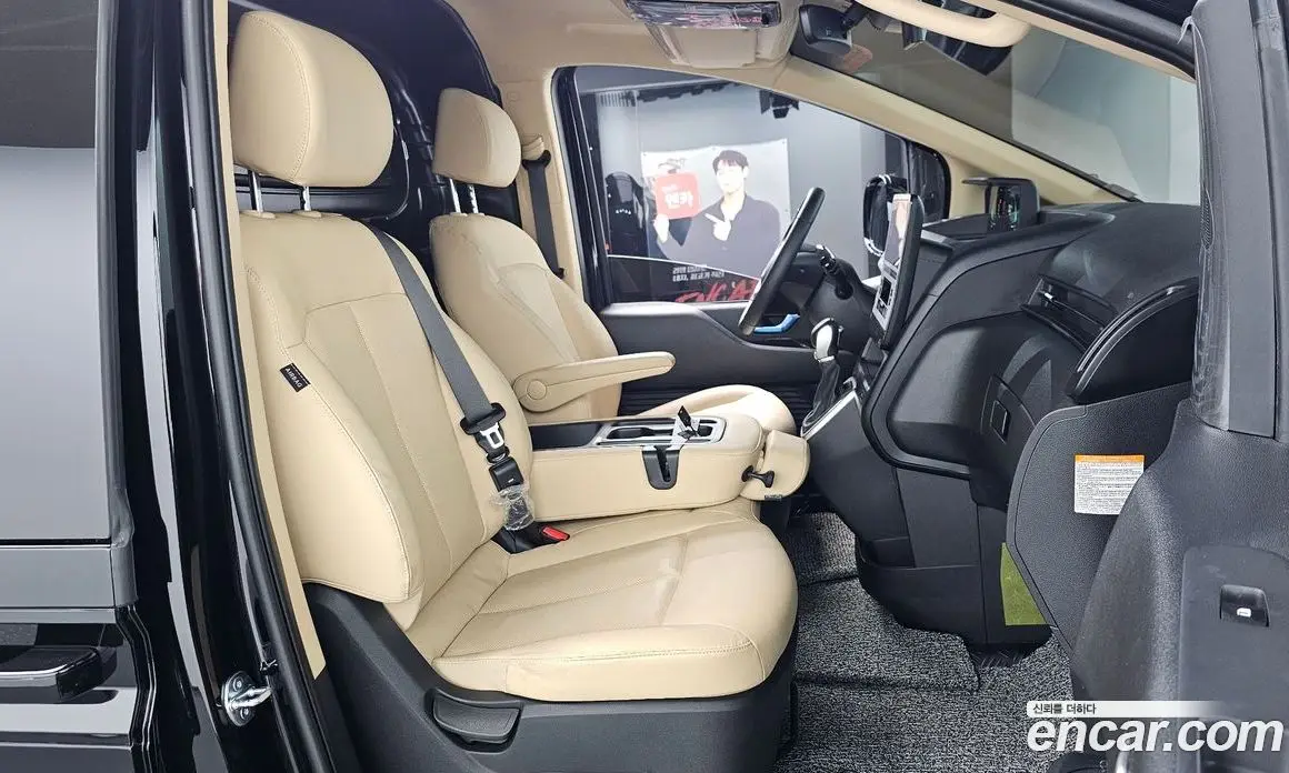 Hyundai Staria 2025 1.6 автомат (гидро), фото 16