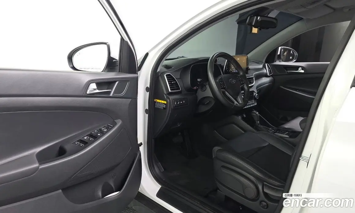 Hyundai Tucson 2019 1.6 автомат (гидро), фото 13