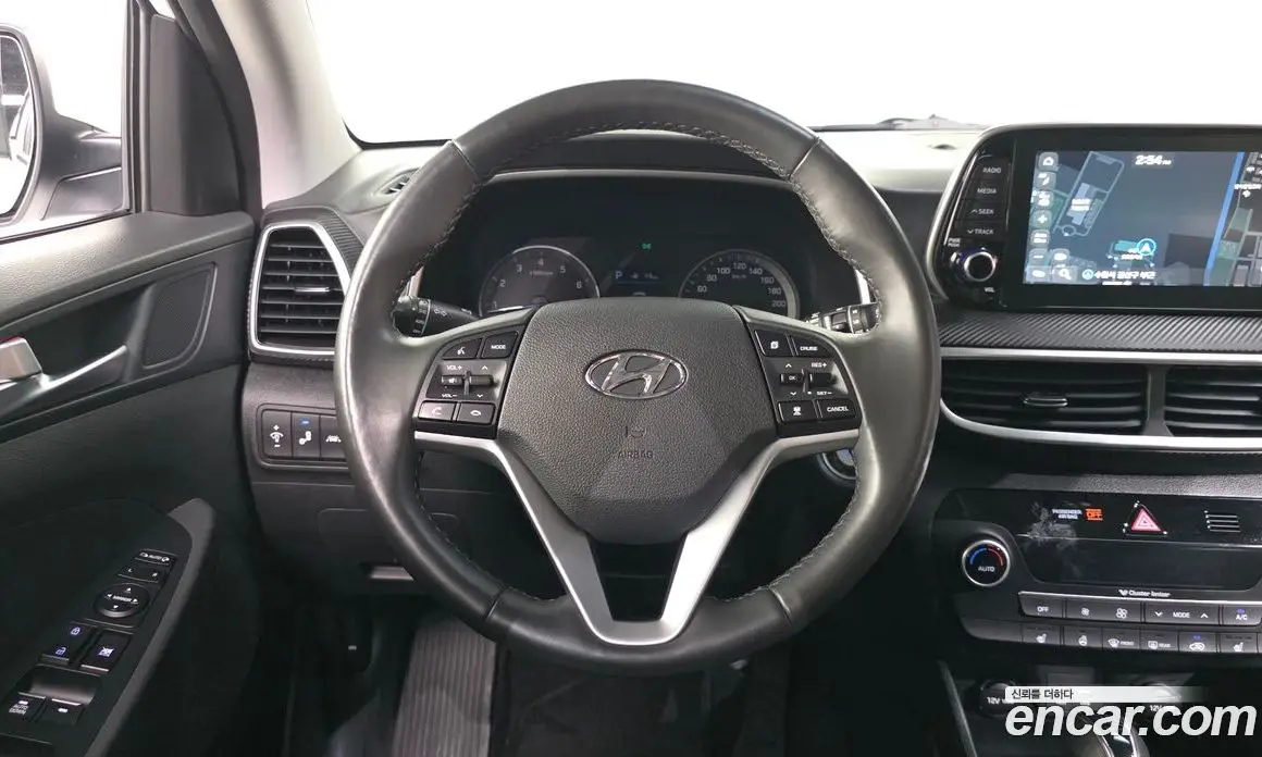 Hyundai Tucson 2019 1.6 автомат (гидро), фото 19