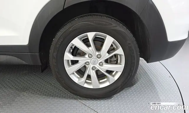 Hyundai Tucson 2019 1.6 автомат (гидро), миниатюра 7