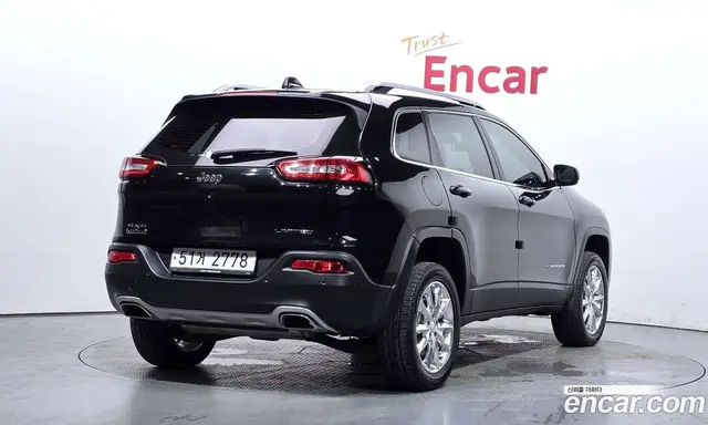 Jeep Cherokee 2015 2.0 автомат (гидро), миниатюра 2