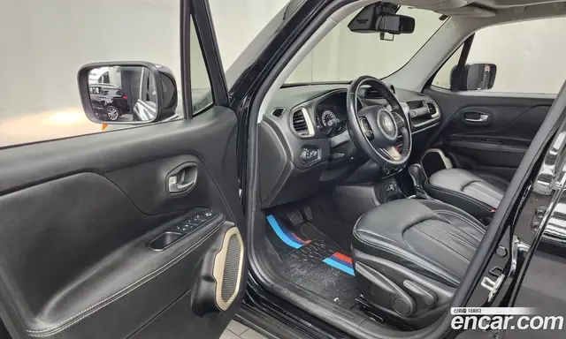Jeep Renegade 2017 2.4 автомат (гидро), миниатюра 10