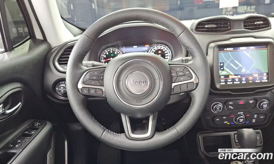 Jeep Renegade 2022 1.3 автомат (гидро), фото 19