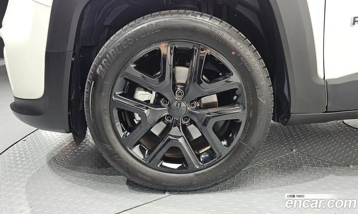 Jeep Renegade 2022 1.3 автомат (гидро), фото 5