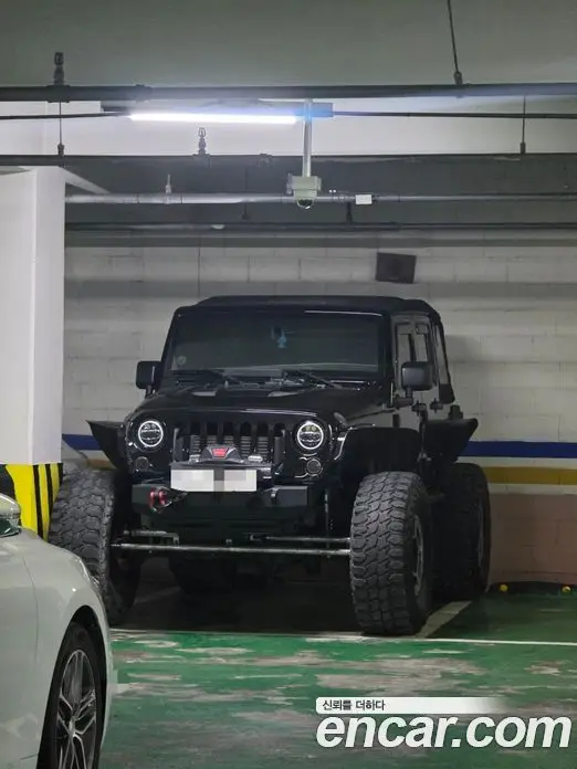 Jeep Wrangler 2013 2.8 автомат (гидро), миниатюра 2