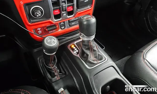 Jeep Wrangler 2021 2.0 автомат (гидро), миниатюра 12