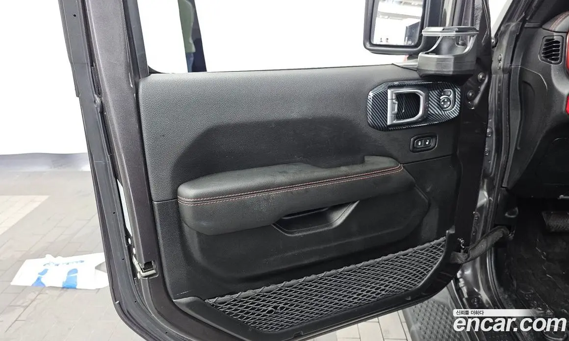 Jeep Wrangler 2021 2.0 автомат (гидро), фото 14