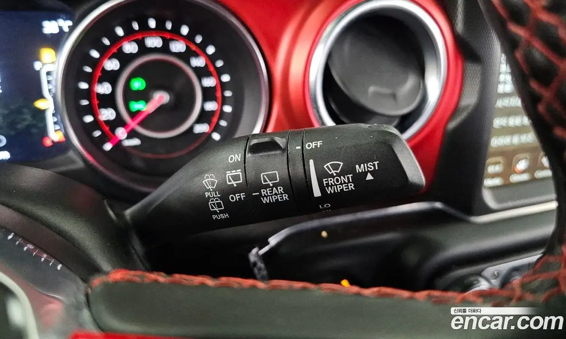 Jeep Wrangler 2021 2.0 автомат (гидро), фото 28