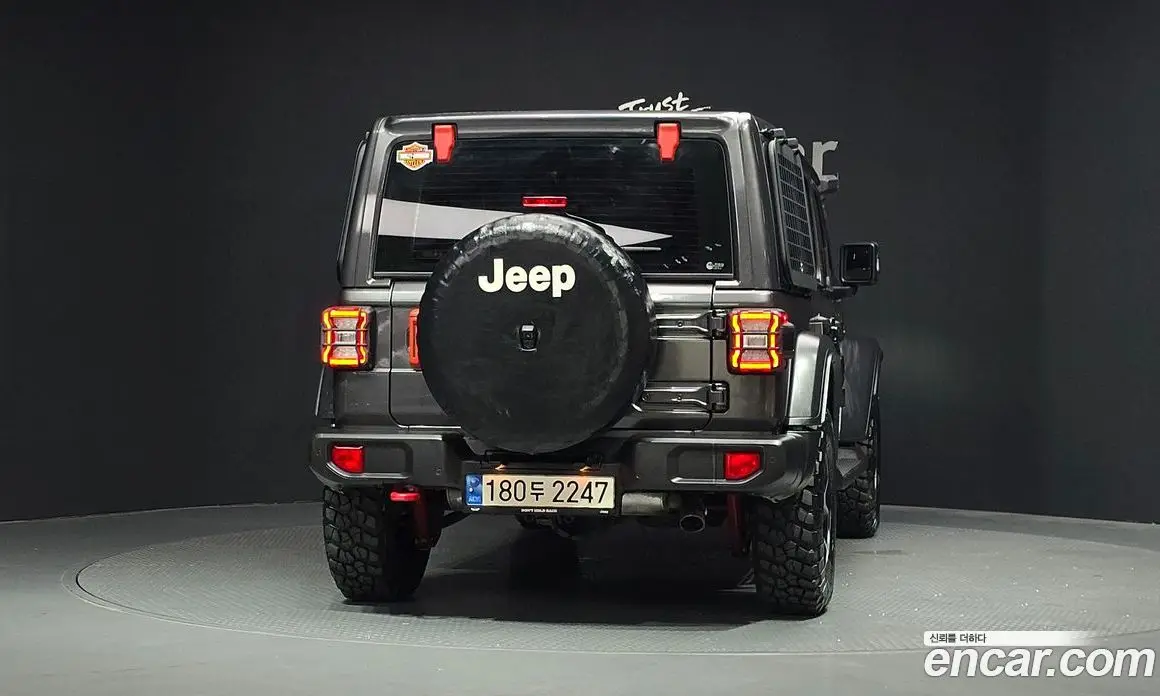Jeep Wrangler 2021 2.0 автомат (гидро), фото 4