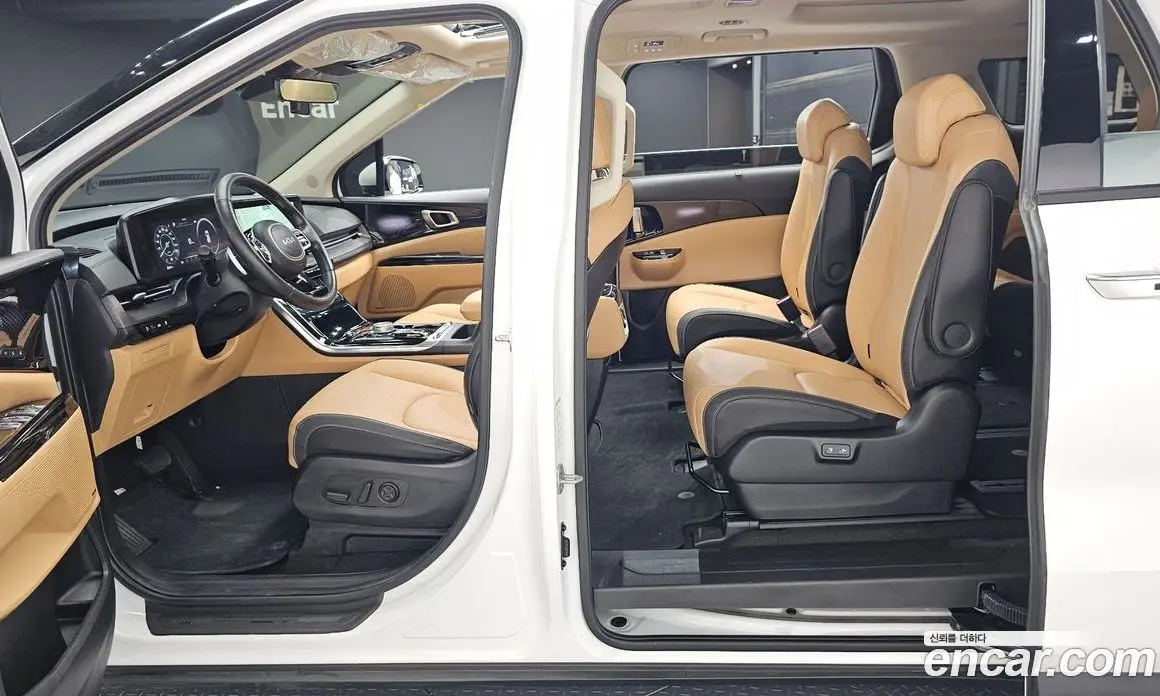 Kia Carnival 2022 3.5 автомат (гидро), фото 11