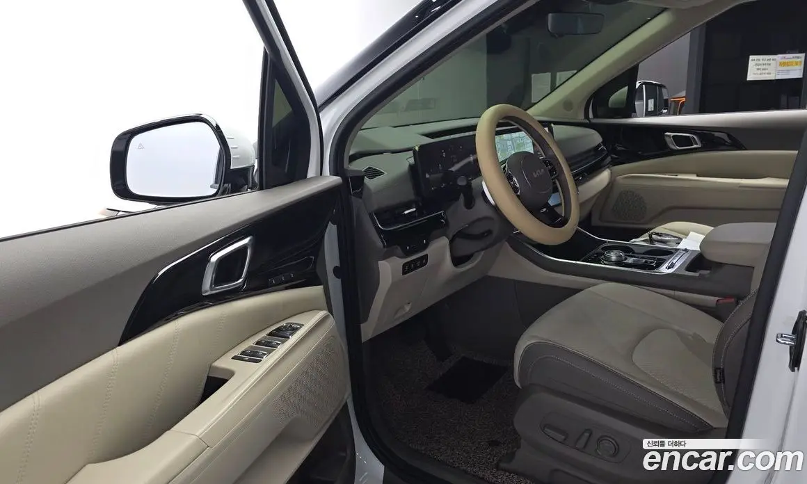 Kia Carnival 2024 3.5 автомат (гидро), фото 13