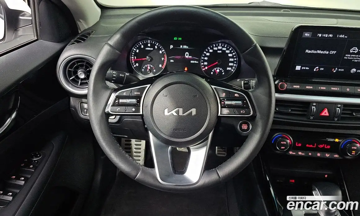 Kia K3 2022 1.6 автомат (гидро), фото 13