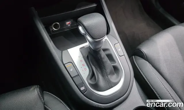 Kia K3 2024 1.6 автомат (гидро), миниатюра 9