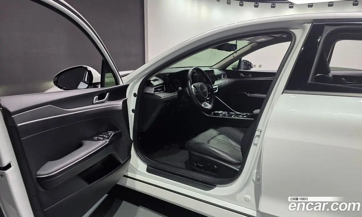 Kia K5 (Optima) 2022 2.0 автомат (гидро), фото 13