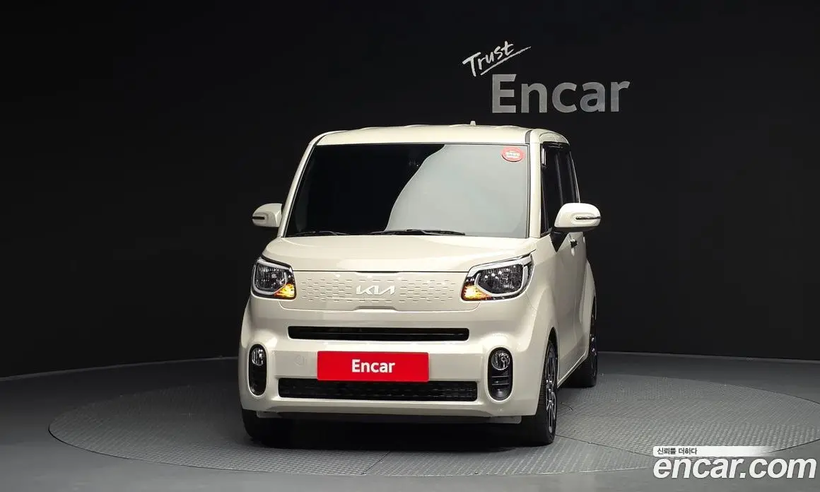 Kia Ray 2022 1.0 автомат (гидро), фото 3