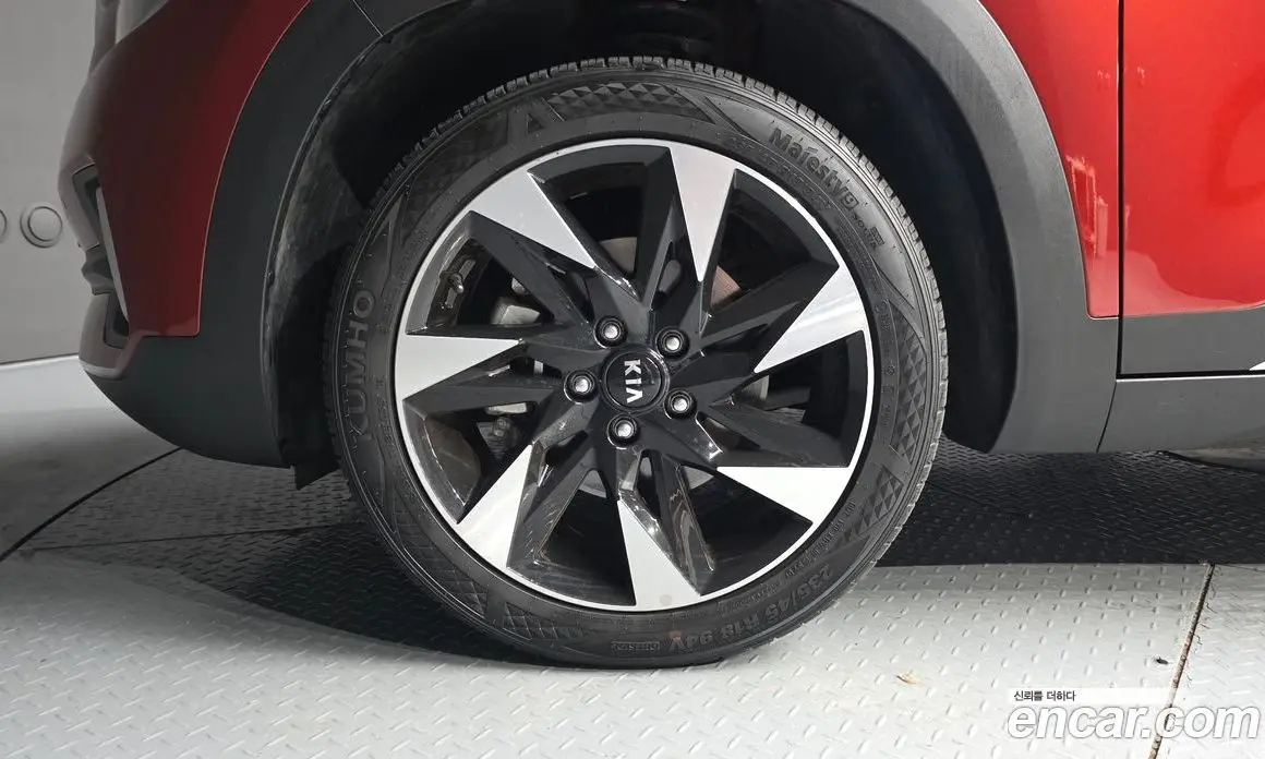 Kia Seltos 2020 1.6 автомат (гидро), фото 5