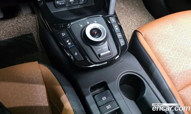 Kia Seltos 2022 1.6 автомат (гидро), миниатюра 12