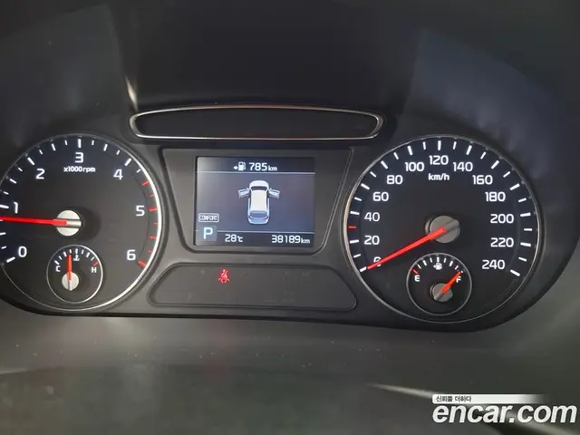 Kia Sorento 2020 2.2 автомат (гидро), миниатюра 7