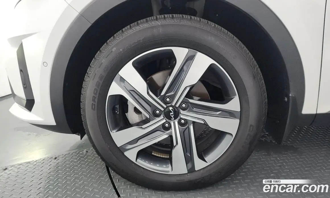 Kia Sorento 2022 1.6 автомат (гидро), фото 5